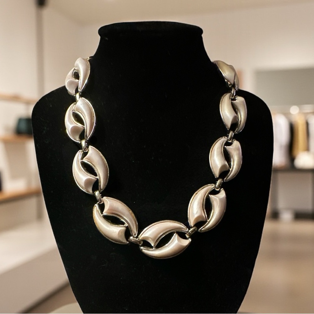 Coro Vintage Pink Enamel‎ Necklace Mid Century Modern Atomic Statement Signed